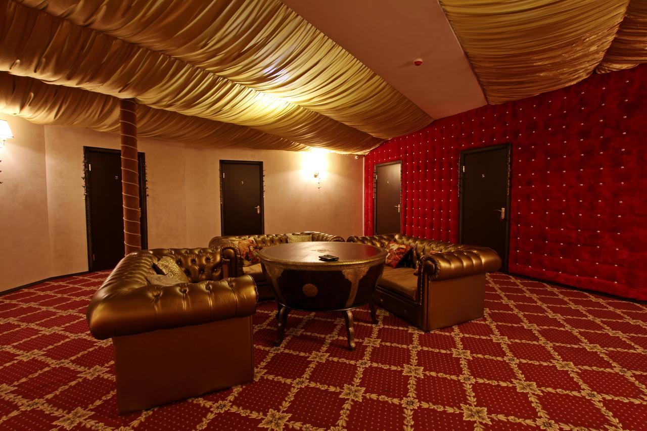India Palace Hotel Kharkiv Luaran gambar