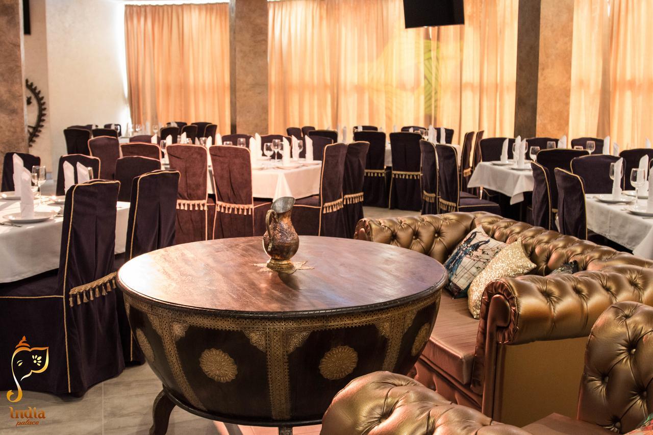 India Palace Hotel Kharkiv Luaran gambar
