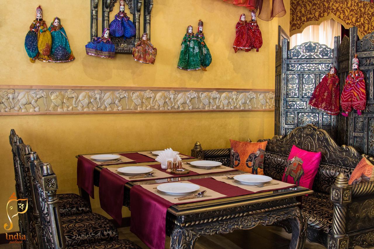 India Palace Hotel Kharkiv Luaran gambar