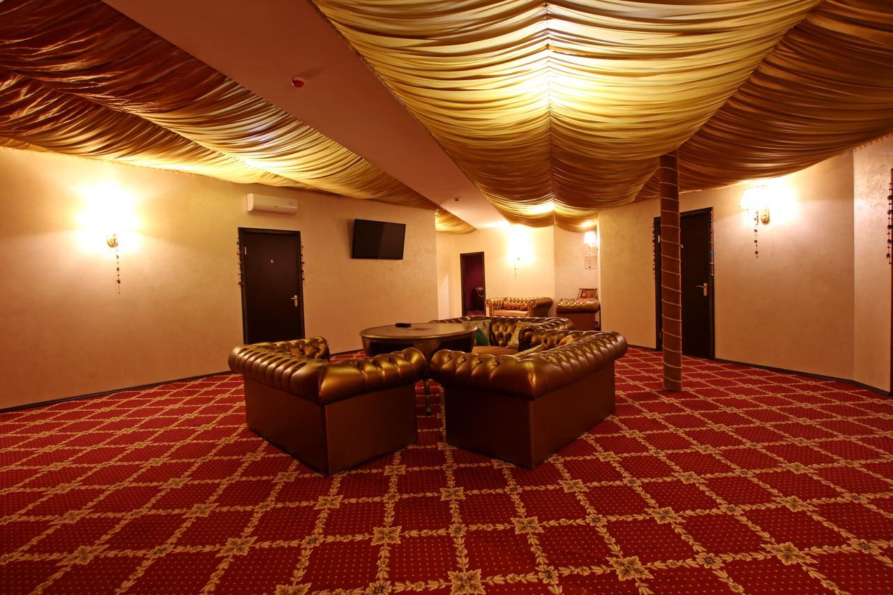 India Palace Hotel Kharkiv Luaran gambar