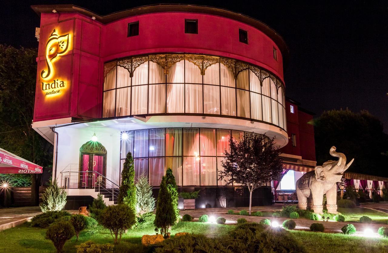 India Palace Hotel Kharkiv Luaran gambar
