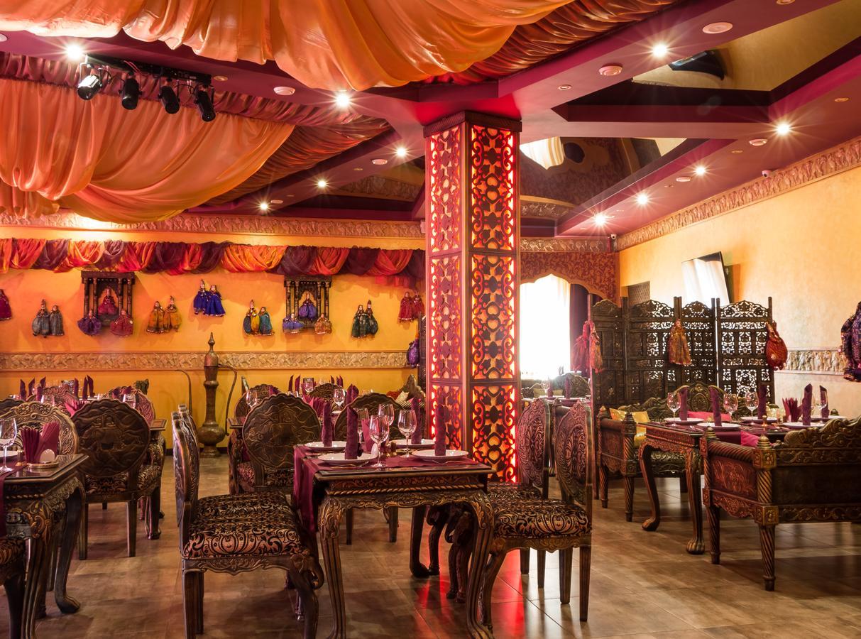 India Palace Hotel Kharkiv Luaran gambar
