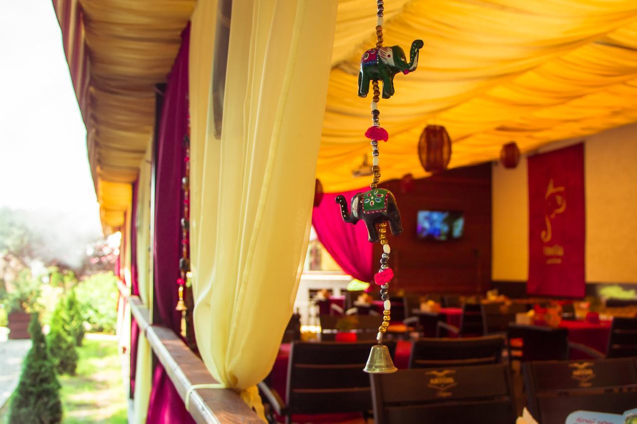 India Palace Hotel Kharkiv Luaran gambar