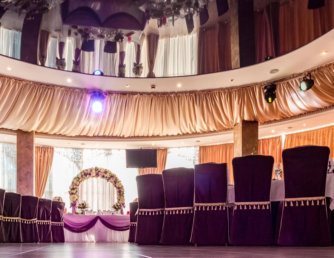 India Palace Hotel Kharkiv Luaran gambar
